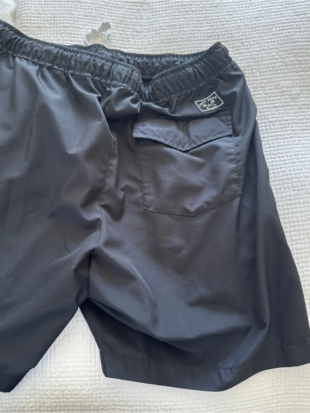 Dark Seas versatile black